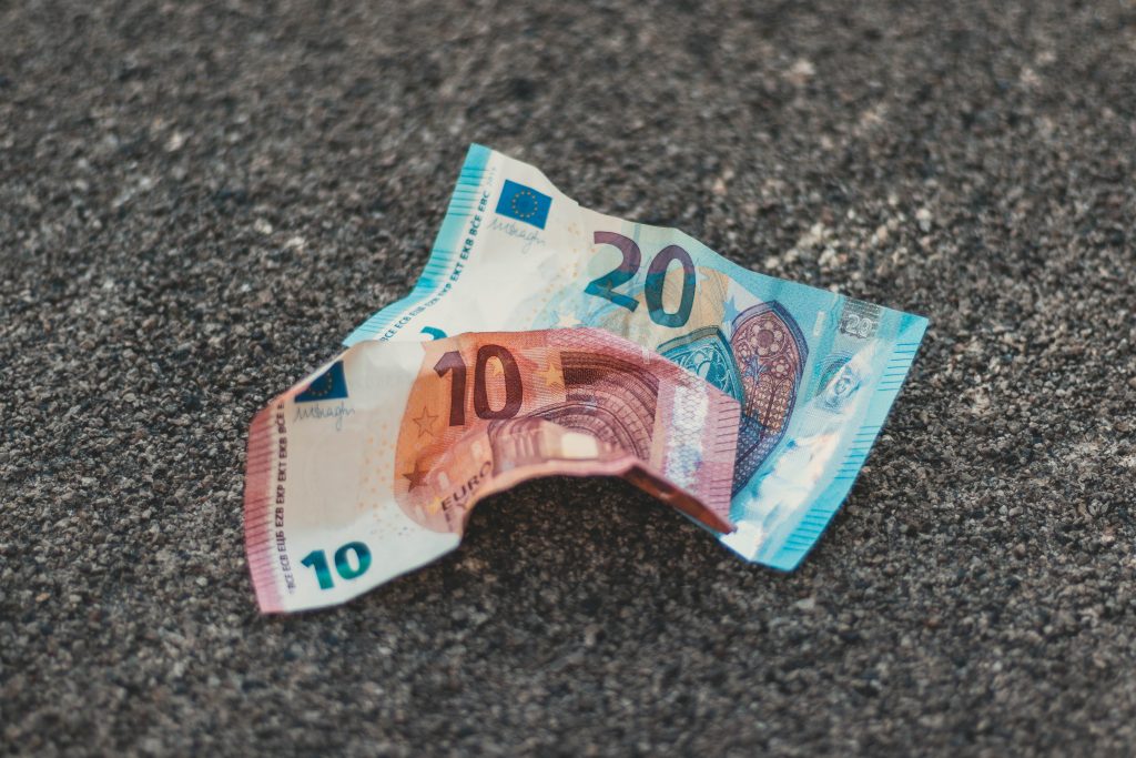 Vorkasse und Nachnahme Bargeld